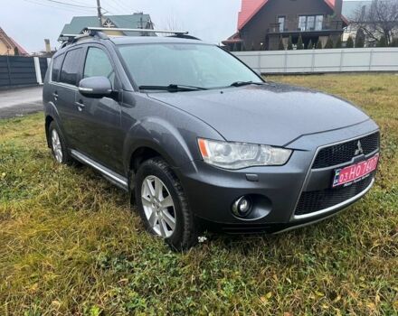 Сірий Міцубісі Аутлендер, об'ємом двигуна 2.2 л та пробігом 197 тис. км за 11500 $, фото 1 на Automoto.ua