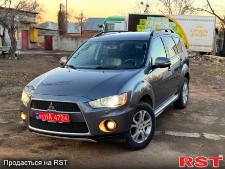 Мицубиси Аутлендер 2011 в Харькове на Automoto.ua Серый Мицубиси Аутлендер, объемом двигателя 22 л и пробегом 272 тыс. км за 11999 $, фото 1 на Automoto.ua