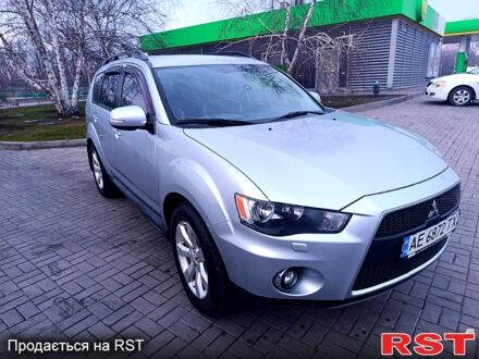 Міцубісі Аутлендер 2011 у Дніпро (Дніпропетровську) на Automoto.ua Сірий Міцубісі Аутлендер, об'ємом двигуна 2.4 л та пробігом 187 тис. км за 11800 $, фото 1 на Automoto.ua