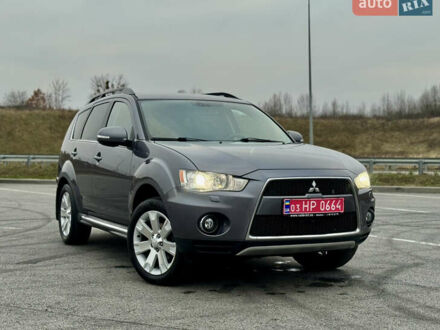 Серый Мицубиси Аутлендер, объемом двигателя 2.2 л и пробегом 160 тыс. км за 11350 $, фото 1 на Automoto.ua