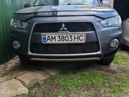 Мицубиси Аутлендер 2011 в Киеве на Automoto.ua Серый Мицубиси Аутлендер, объемом двигателя 3 л и пробегом 170 тыс. км за 11400 $, фото 1 на Automoto.ua