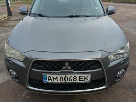 Серый Мицубиси Аутлендер, объемом двигателя 2.2 л и пробегом 204 тыс. км за 10200 $, фото 1 на Automoto.ua