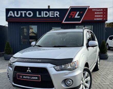 Серый Мицубиси Аутлендер, объемом двигателя 2.4 л и пробегом 239 тыс. км за 11700 $, фото 1 на Automoto.ua