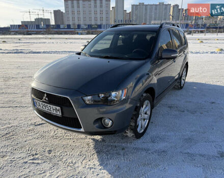Сірий Міцубісі Аутлендер, об'ємом двигуна 2.4 л та пробігом 361 тис. км за 9800 $, фото 1 на Automoto.ua