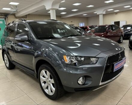 Серый Мицубиси Аутлендер, объемом двигателя 2.4 л и пробегом 164 тыс. км за 10900 $, фото 1 на Automoto.ua
