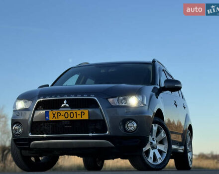 Сірий Міцубісі Аутлендер, об'ємом двигуна 2.2 л та пробігом 171 тис. км за 12700 $, фото 1 на Automoto.ua