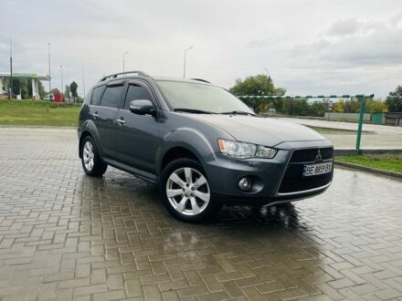 Міцубісі Аутлендер 2012 у Новой Одессе на Automoto.ua Сірий Міцубісі Аутлендер, об'ємом двигуна 2.4 л та пробігом 260 тис. км за 9800 $, фото 1 на Automoto.ua