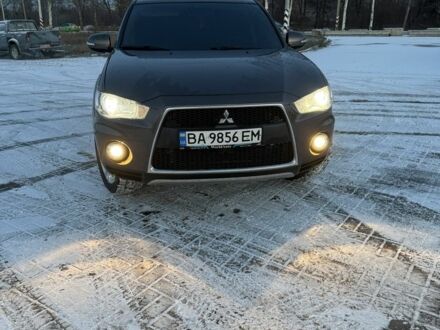 Сірий Міцубісі Аутлендер, об'ємом двигуна 3 л та пробігом 220 тис. км за 7700 $, фото 1 на Automoto.ua
