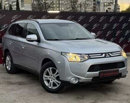 Серый Мицубиси Аутлендер, объемом двигателя 2.2 л и пробегом 190 тыс. км за 14950 $, фото 1 на Automoto.ua