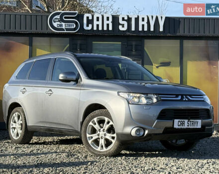 Сірий Міцубісі Аутлендер, об'ємом двигуна 2.3 л та пробігом 193 тис. км за 14500 $, фото 1 на Automoto.ua