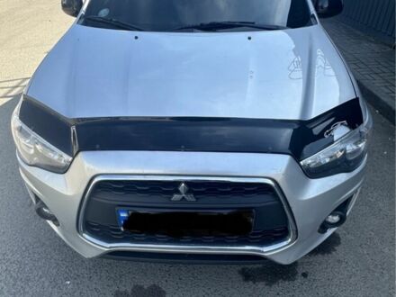 Мицубиси Аутлендер 2013 в Виннице на Automoto.ua Серый Мицубиси Аутлендер, объемом двигателя 2 л и пробегом 300 тыс. км за 7800 $, фото 1 на Automoto.ua