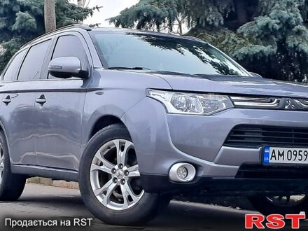 Мицубиси Аутлендер 2013 в Николаеве на Automoto.ua Серый Мицубиси Аутлендер, объемом двигателя 2 л и пробегом 170 тыс. км за 13000 $, фото 1 на Automoto.ua