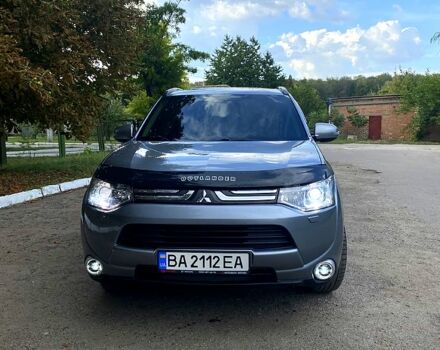 Сірий Міцубісі Аутлендер, об'ємом двигуна 2.4 л та пробігом 156 тис. км за 14500 $, фото 1 на Automoto.ua