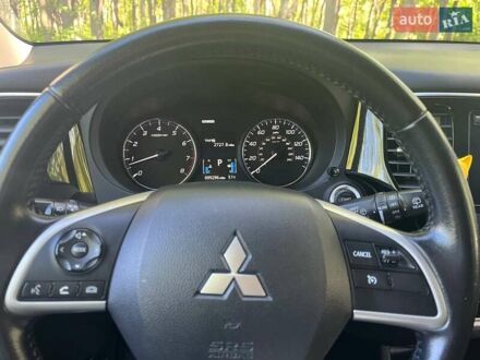 Мицубиси Аутлендер 2013 в Виннице на Automoto.ua Серый Мицубиси Аутлендер, объемом двигателя 2.4 л и пробегом 161 тыс. км за 12300 $, фото 1 на Automoto.ua