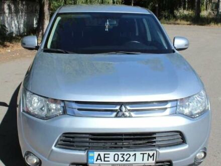 Міцубісі Аутлендер 2014 у Кривому Розі на Automoto.ua Сірий Міцубісі Аутлендер, об'ємом двигуна 2 л та пробігом 210 тис. км за 11500 $, фото 1 на Automoto.ua