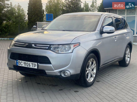 Мицубиси Аутлендер 2014 в Львове на Automoto.ua Серый Мицубиси Аутлендер, объемом двигателя 2.36 л и пробегом 309 тыс. км за 12500 $, фото 1 на Automoto.ua