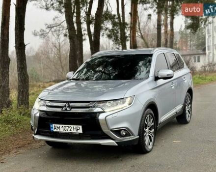 Серый Мицубиси Аутлендер, объемом двигателя 2.2 л и пробегом 180 тыс. км за 16499 $, фото 1 на Automoto.ua