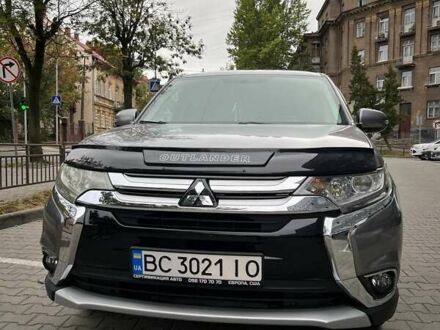 Мицубиси Аутлендер 2015 в Львове на Automoto.ua Серый Мицубиси Аутлендер, объемом двигателя 2.36 л и пробегом 88 тыс. км за 15499 $, фото 1 на Automoto.ua