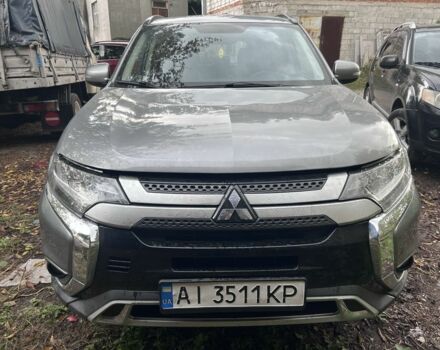 Сірий Міцубісі Аутлендер, об'ємом двигуна 2.4 л та пробігом 128 тис. км за 11800 $, фото 1 на Automoto.ua