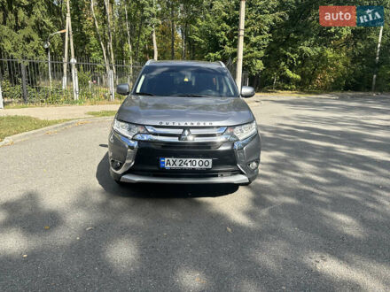 Мицубиси Аутлендер 2016 в Харькове на Automoto.ua Серый Мицубиси Аутлендер, объемом двигателя 3 л и пробегом 189 тыс. км за 16800 $, фото 1 на Automoto.ua