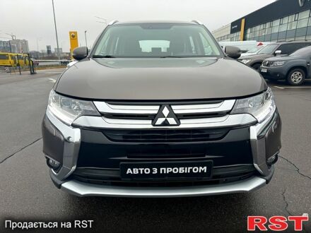 Мицубиси Аутлендер 2016 в Киеве на Automoto.ua Серый Мицубиси Аутлендер, объемом двигателя 24 л и пробегом 128 тыс. км за 17688 $, фото 1 на Automoto.ua