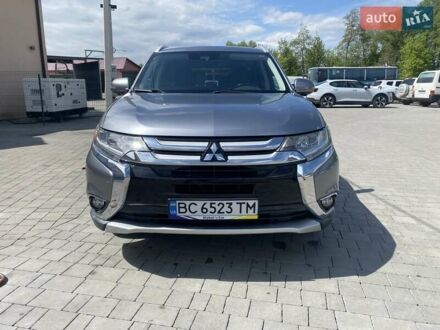 Мицубиси Аутлендер 2016 в Бродах на Automoto.ua Серый Мицубиси Аутлендер, объемом двигателя 2.36 л и пробегом 136 тыс. км за 17300 $, фото 1 на Automoto.ua