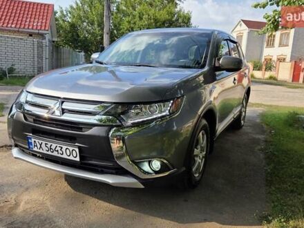 Серый Мицубиси Аутлендер, объемом двигателя 2 л и пробегом 44 тыс. км за 17900 $, фото 1 на Automoto.ua