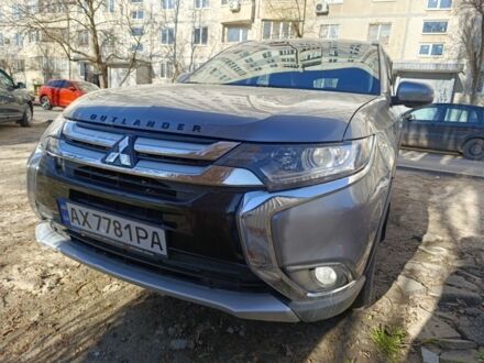 Сірий Міцубісі Аутлендер, об'ємом двигуна 3 л та пробігом 191 тис. км за 17000 $, фото 1 на Automoto.ua