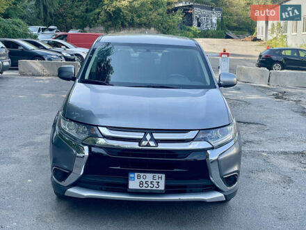 Міцубісі Аутлендер 2016 у Вышгороде на Automoto.ua Сірий Міцубісі Аутлендер, об'ємом двигуна 2.36 л та пробігом 131 тис. км за 16000 $, фото 1 на Automoto.ua