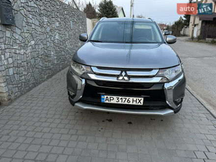 Мицубиси Аутлендер 2017 в Запорожье на Automoto.ua Серый Мицубиси Аутлендер, объемом двигателя 2.36 л и пробегом 207 тыс. км за 15300 $, фото 1 на Automoto.ua