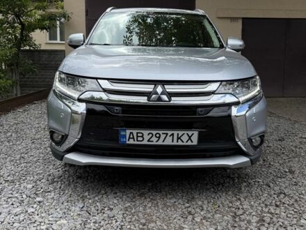 Міцубісі Аутлендер 2017 у Вінниці на Automoto.ua Сірий Міцубісі Аутлендер, об'ємом двигуна 2.4 л та пробігом 192 тис. км за 14999 $, фото 1 на Automoto.ua