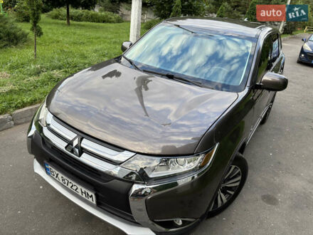 Міцубісі Аутлендер 2017 у Хмельницькому на Automoto.ua Сірий Міцубісі Аутлендер, об'ємом двигуна 2.4 л та пробігом 160 тис. км за 14999 $, фото 1 на Automoto.ua