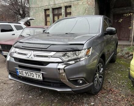 Сірий Міцубісі Аутлендер, об'ємом двигуна 2.36 л та пробігом 162 тис. км за 12300 $, фото 1 на Automoto.ua