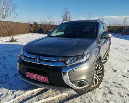 Серый Мицубиси Аутлендер, объемом двигателя 2.3 л и пробегом 129 тыс. км за 16200 $, фото 1 на Automoto.ua