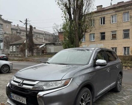 Серый Мицубиси Аутлендер, объемом двигателя 2.36 л и пробегом 86 тыс. км за 17000 $, фото 1 на Automoto.ua