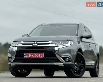 Серый Мицубиси Аутлендер, объемом двигателя 2.2 л и пробегом 152 тыс. км за 17500 $, фото 1 на Automoto.ua