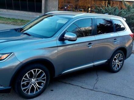 Мицубиси Аутлендер 2017 в Запорожье на Automoto.ua Серый Мицубиси Аутлендер, объемом двигателя 2.36 л и пробегом 86 тыс. км за 16800 $, фото 1 на Automoto.ua