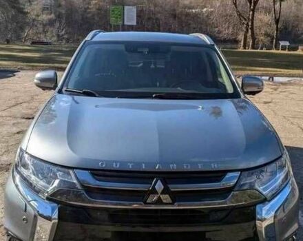 Серый Мицубиси Аутлендер, объемом двигателя 0 л и пробегом 115 тыс. км за 10500 $, фото 1 на Automoto.ua