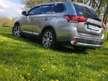 Мицубиси Аутлендер 2018 в Кропивницком (Кировограде) на Automoto.ua Серый Мицубиси Аутлендер, объемом двигателя 2.4 л и пробегом 65 тыс. км за 17000 $, фото 1 на Automoto.ua