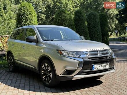 Мицубиси Аутлендер 2018 в Львове на Automoto.ua Серый Мицубиси Аутлендер, объемом двигателя 2.36 л и пробегом 139 тыс. км за 14750 $, фото 1 на Automoto.ua