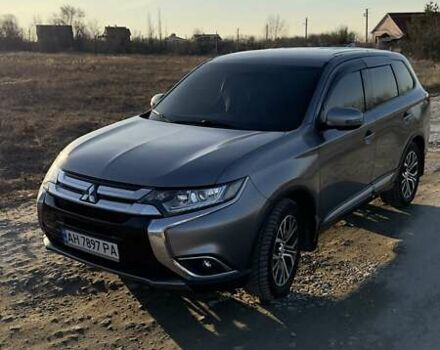Сірий Міцубісі Аутлендер, об'ємом двигуна 2.36 л та пробігом 131 тис. км за 17200 $, фото 1 на Automoto.ua