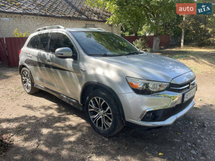 Міцубісі Аутлендер 2018 у Софіївська Борщагівка на Automoto.ua Сірий Міцубісі Аутлендер, об'ємом двигуна 2.36 л та пробігом 130 тис. км за 11700 $, фото 1 на Automoto.ua