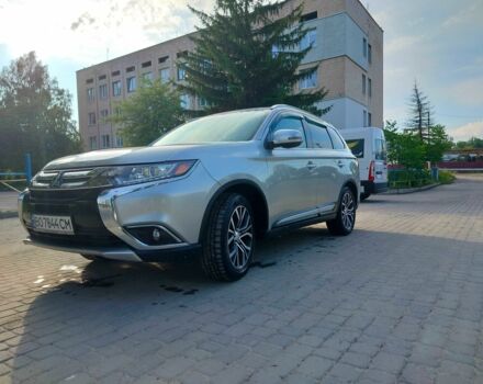 Сірий Міцубісі Аутлендер, об'ємом двигуна 2.4 л та пробігом 95 тис. км за 16800 $, фото 1 на Automoto.ua