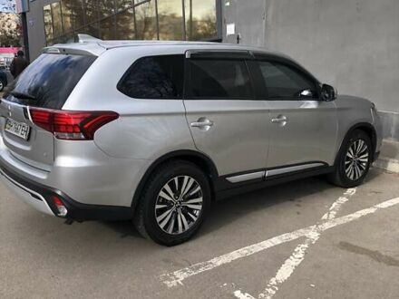 Мицубиси Аутлендер 2019 в Одессе на Automoto.ua Серый Мицубиси Аутлендер, объемом двигателя 2.4 л и пробегом 58 тыс. км за 19300 $, фото 1 на Automoto.ua