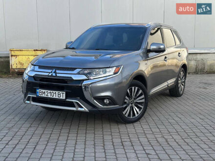 Мицубиси Аутлендер 2019 в Львове на Automoto.ua Серый Мицубиси Аутлендер, объемом двигателя 2.4 л и пробегом 107 тыс. км за 16300 $, фото 1 на Automoto.ua
