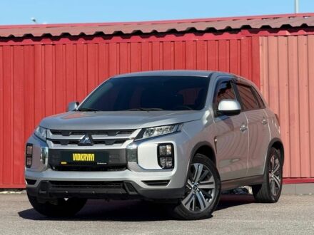 Мицубиси Аутлендер 2019 в Киеве на Automoto.ua Серый Мицубиси Аутлендер, объемом двигателя 2 л и пробегом 160 тыс. км за 15950 $, фото 1 на Automoto.ua