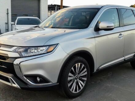 Міцубісі Аутлендер 2019 у Кропивницькому (Кіровограді) на Automoto.ua Сірий Міцубісі Аутлендер, об'ємом двигуна 2.4 л та пробігом 48 тис. км за 13200 $, фото 1 на Automoto.ua