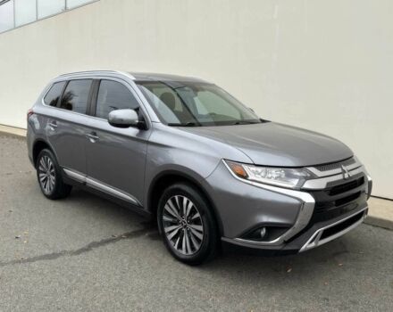 Серый Мицубиси Аутлендер, объемом двигателя 2.4 л и пробегом 36 тыс. км за 10200 $, фото 1 на Automoto.ua