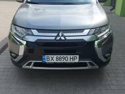Мицубиси Аутлендер 2020 в Каменце-Подольском на Automoto.ua Серый Мицубиси Аутлендер, объемом двигателя 2 л и пробегом 36 тыс. км за 23500 $, фото 1 на Automoto.ua