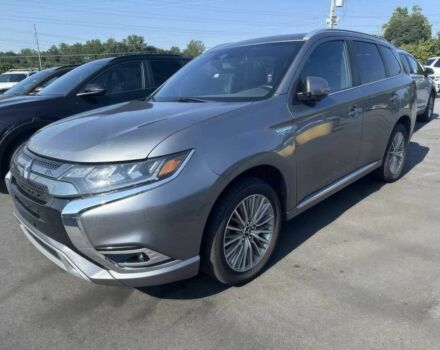 Сірий Міцубісі Аутлендер, об'ємом двигуна 2 л та пробігом 37 тис. км за 13400 $, фото 1 на Automoto.ua